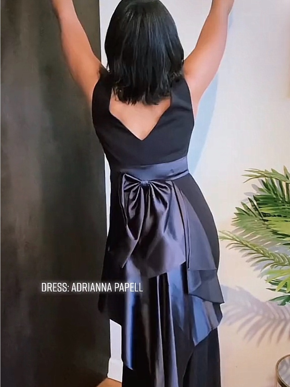 Adrianna Papell Black Crepe Gown Satin Open Bow Back Ruffle Train Dress - Size 4 - Picture 10 of 10